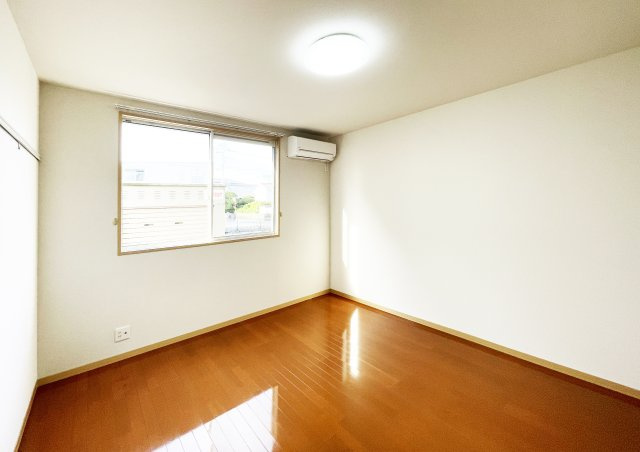 ヒカリハイツ　Aの居間・リビング