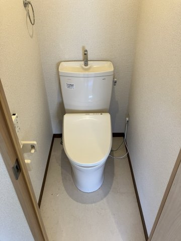 メゾン三晴のトイレ|他部屋の写真