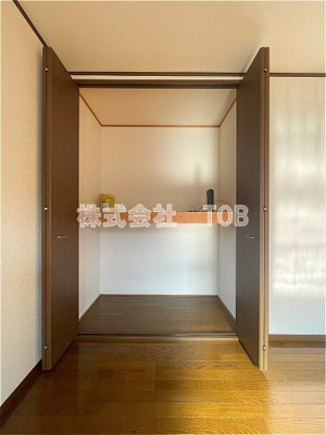 【収納】 | 第三松風コーポ | 洋室8帖　収納