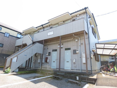 【外観】 | ふじハイツ | 敷地内に駐車場があるのでお車をお持ちの方にもオススメです☆