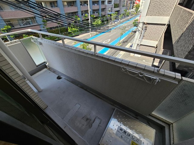 信和マンションのバルコニー