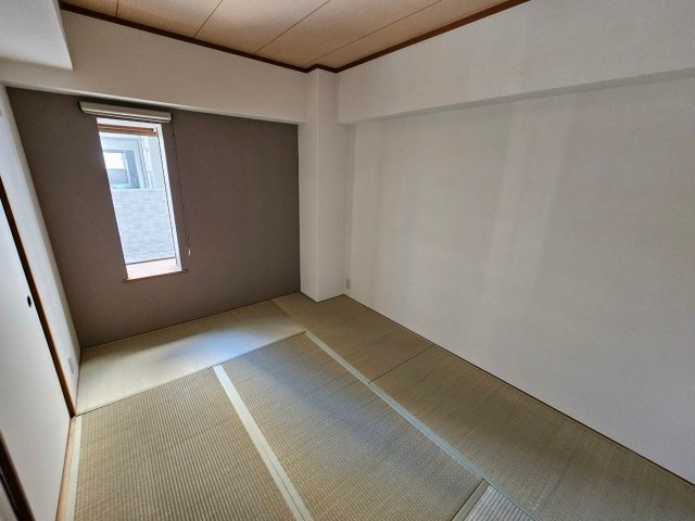 信和マンションの和室