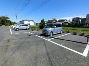 【駐車場】