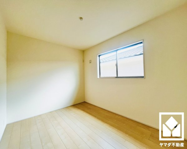 伏見区深草願成町　1号棟の寝室