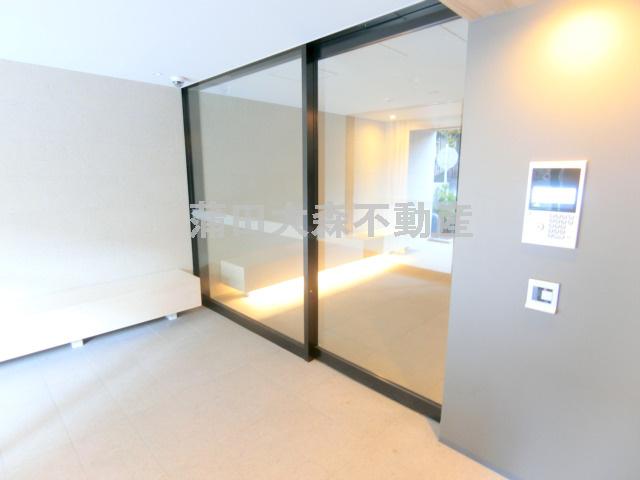 ブライズ蒲田EASTのエントランス|防犯カメラTVモニター付オートロック　エントランス　