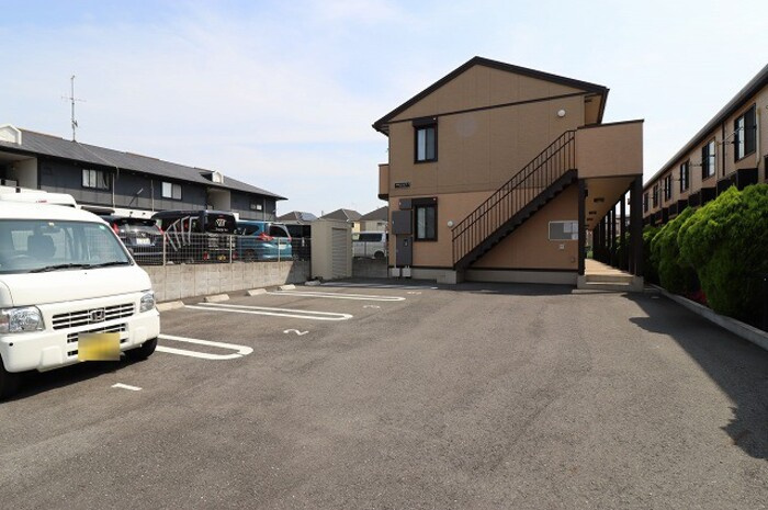 プラシード カーサⅠの駐車場|駐車場