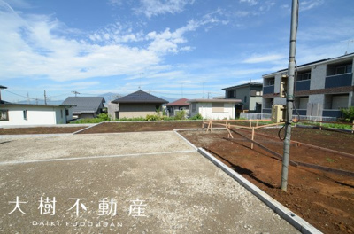 【前面道路含む現地写真】 | 海老名市大谷北３丁目　売地　全２区画　【仲介手数料無料】