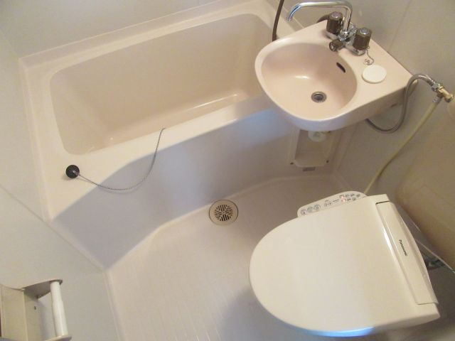 花笠マンションの浴室