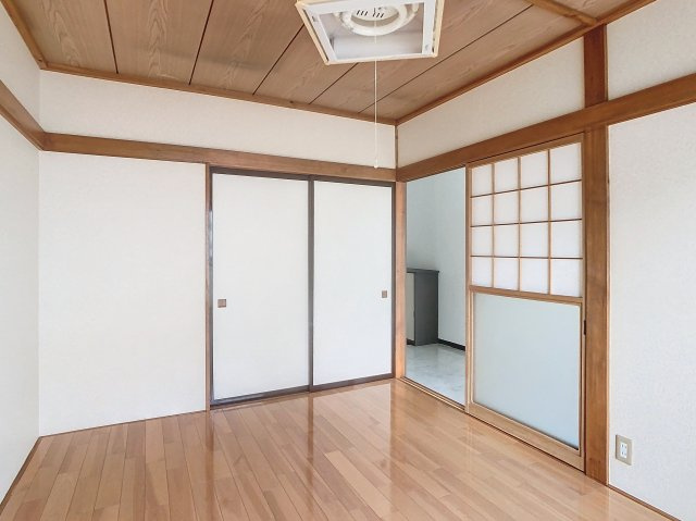 花笠マンションの洋室