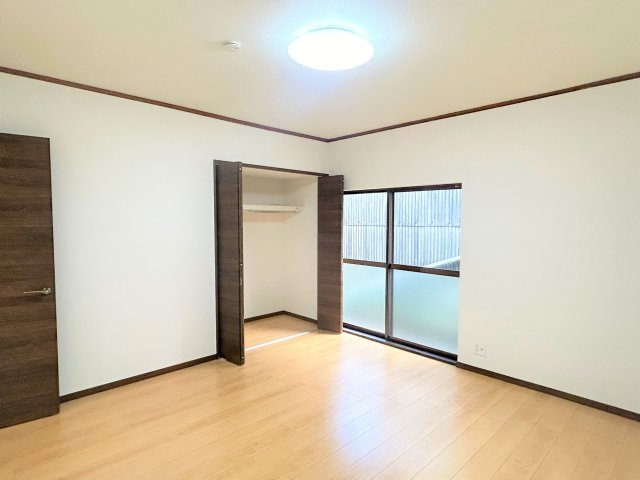 都城市高城町有水の中古一戸建の洋室