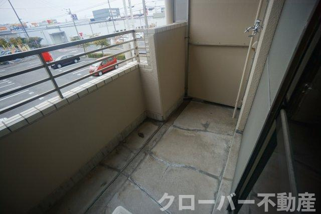セゾンAGAのバルコニー