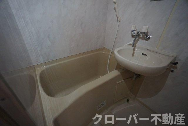 セゾンAGAの浴室