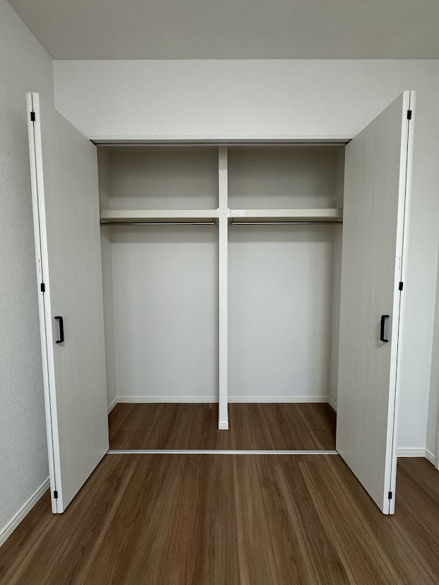 【収納】クレアガーデン高須A棟 