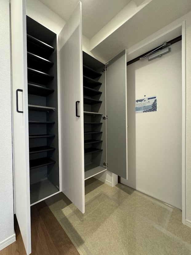 【収納】クレアガーデン高須A棟 