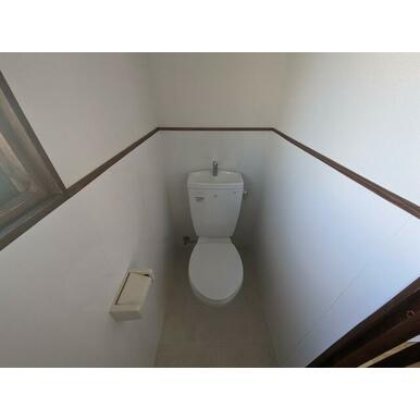 熊本市東区桜木２丁目の一戸建てのトイレ