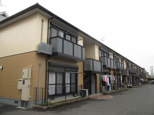 岸和田市池尻町のハイツの外観|外観もきれいです