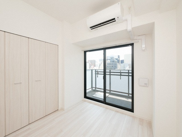 S-RESIDENCE堺筋本町Unoの洋室