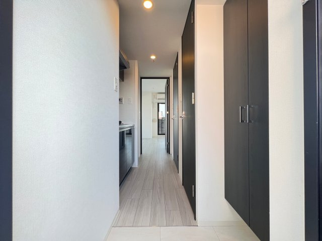 S-RESIDENCE西長堀の玄関