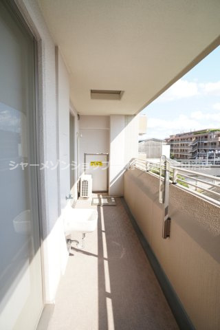 津田沼ローレルコートのバルコニー