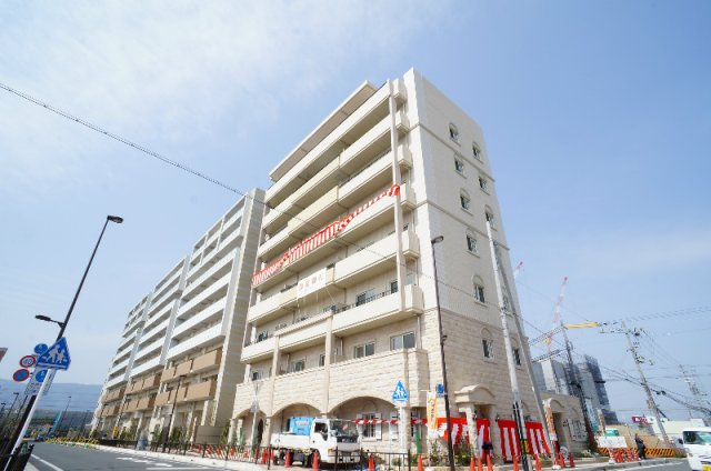 エリアント桂川の外観