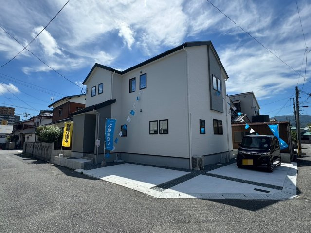 ーBloomーブルームー小倉南区津田新町1丁目1期　【小倉南区　新築戸建て】の駐車場|駐車スペースは2台可能♪