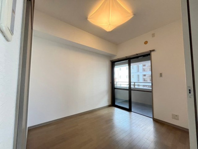 【洋室】 | ライオンズマンション西町第２ | ※退去前の為、写真と現状が異なる場合がございます