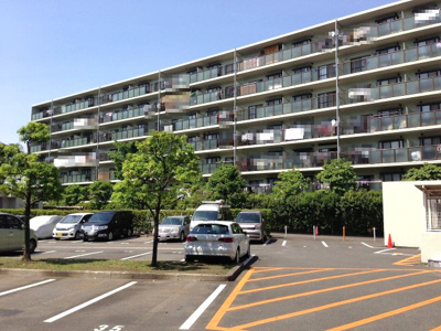 【外観】 | シティ194横浜鴨居 | 総戸数194戸、1987年7月築、管理人は日勤勤務につき管理体制良好です♪