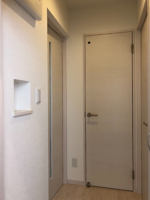 【玄関】 | GRANDTIC 千代県庁口駅前 | 別号室の写真になります。現況優先。