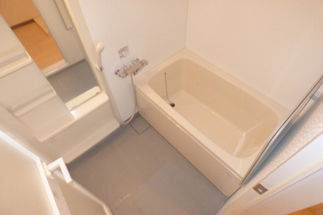 ※同マンション別部屋の参考写真です。