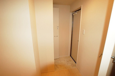 【玄関】 | ピエス千早A | 別号室の写真になります。現況優先。