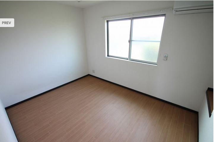 フェニックス麻の寝室