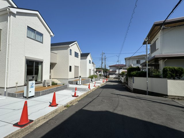 柏市南逆井５丁目新築戸建（南逆井22-2期）の前面道路含む現地写真|南西側前面道路