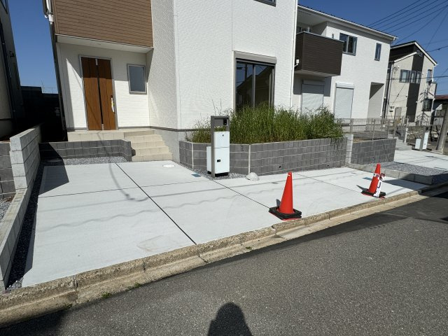 柏市南逆井５丁目新築戸建（南逆井22-2期）の駐車場|3号棟駐車スペース・２台駐車可