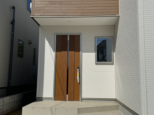 柏市南逆井５丁目新築戸建（南逆井22-2期）のエントランス|エントランス・玄関ポーチ
