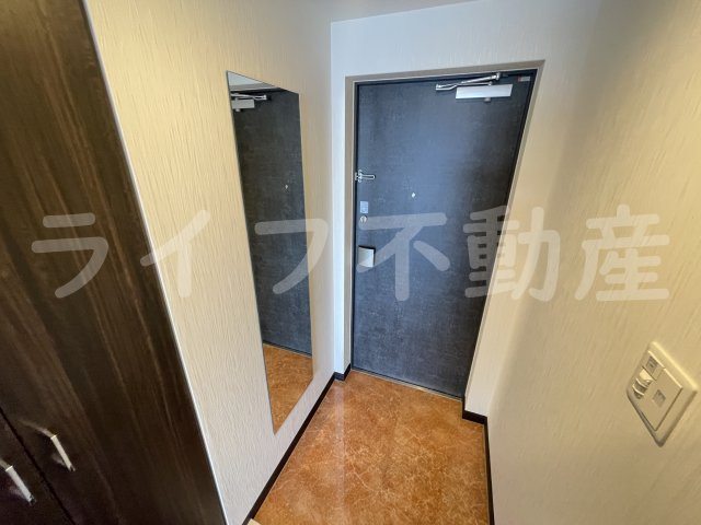 プレジオ八戸ノ里の玄関
