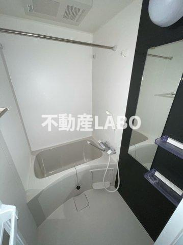 エグゼ弁天町の浴室