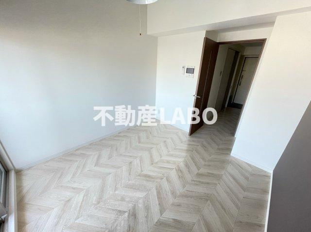 エグゼ弁天町の洋室