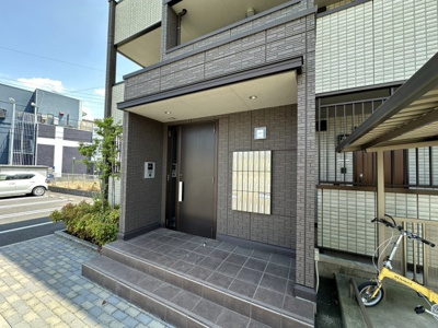 【エントランス】 | ミーティア　Ⅱ