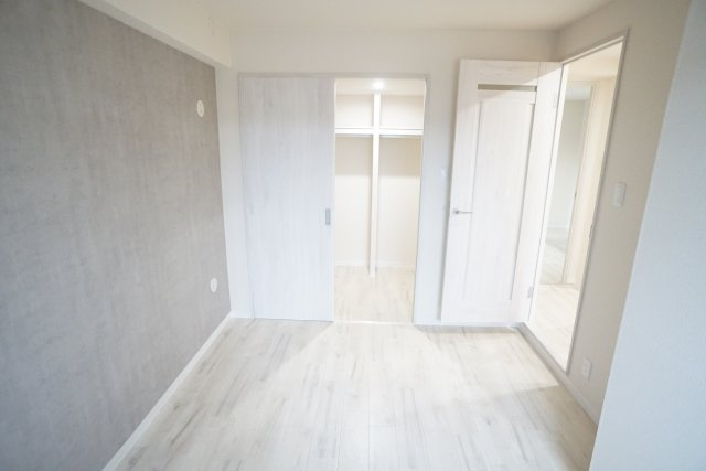 サンローゼの寝室