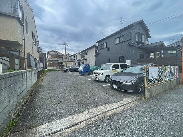 トミオカモータープール