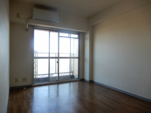 龍宮ハイツの内装