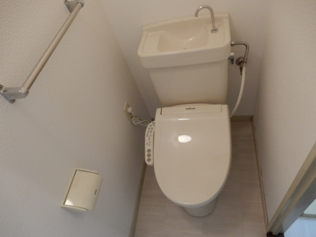 龍宮ハイツのトイレ