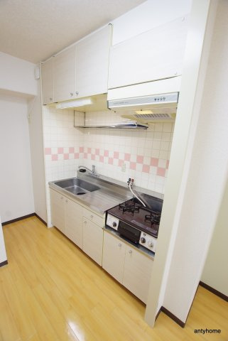 JMRレジデンス新大阪(旧:メロディハイム新大阪)　仲介手数料無料のキッチン