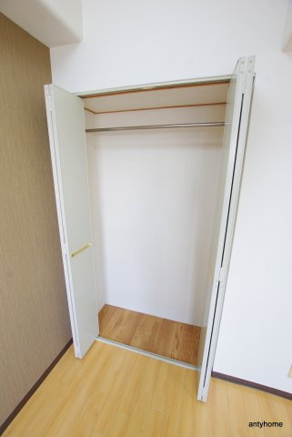 JMRレジデンス新大阪(旧:メロディハイム新大阪)　仲介手数料無料の収納