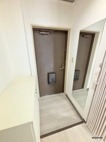 JMRレジデンス新大阪(旧:メロディハイム新大阪)　仲介手数料無料の玄関