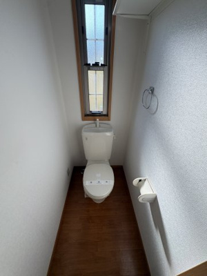 【トイレ】 | ガーデンヒルズ仏向Ⅴ | ガーデンヒルズ仏向Ⅴ　トイレ