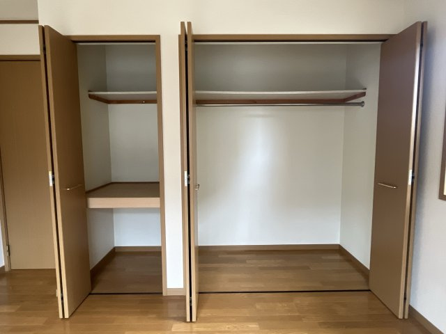 ラフィーネ田寺東Aの収納