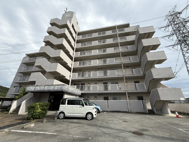 ハピネス見野の外観