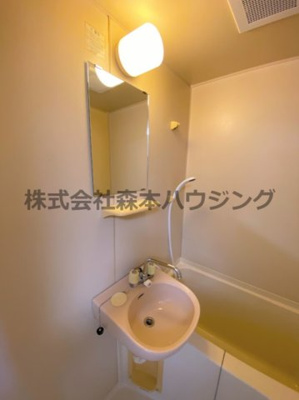 【洗面所】 | 　ビシェンテ23 | コンパクトで使いやすい洗面所