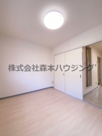 【洋室】 | 　ビシェンテ23 | 使い勝手のいい洋室です